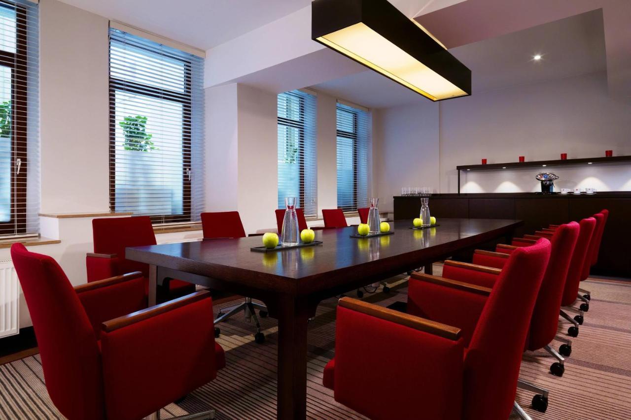 Le Meridien Grand Отель