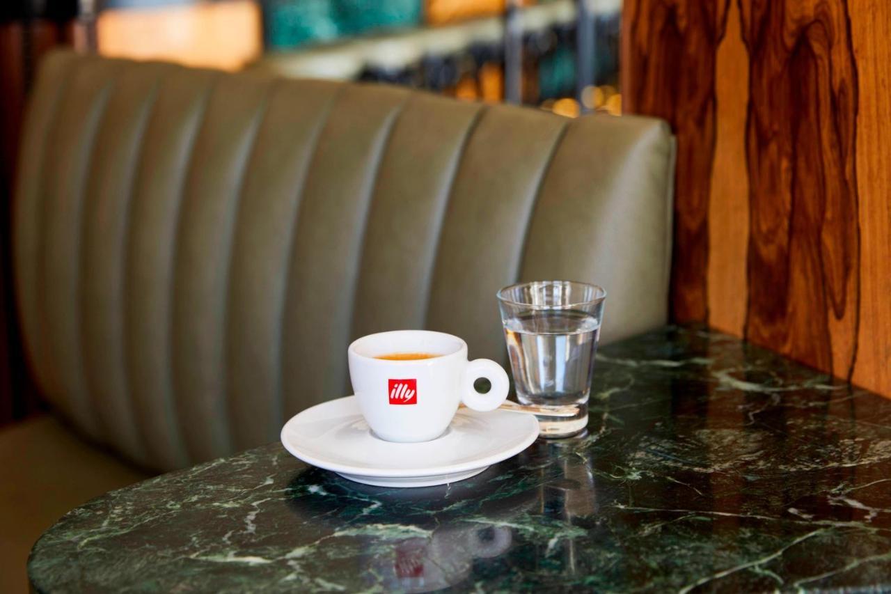 Отель Le Meridien Grand 5*