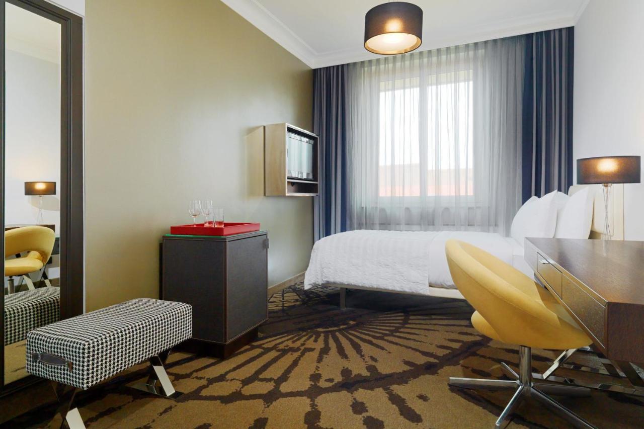 Le Meridien Grand Отель