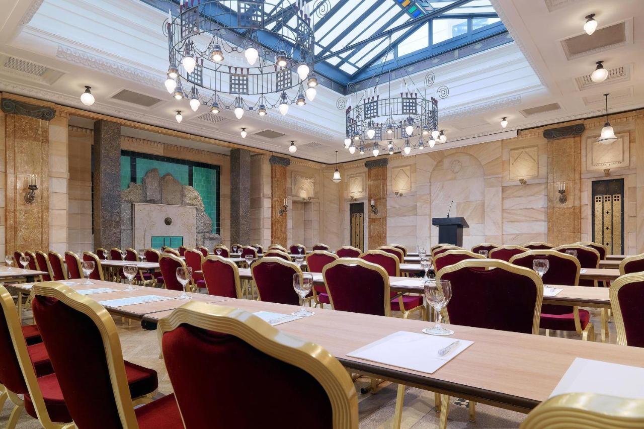 Отель Le Meridien Grand