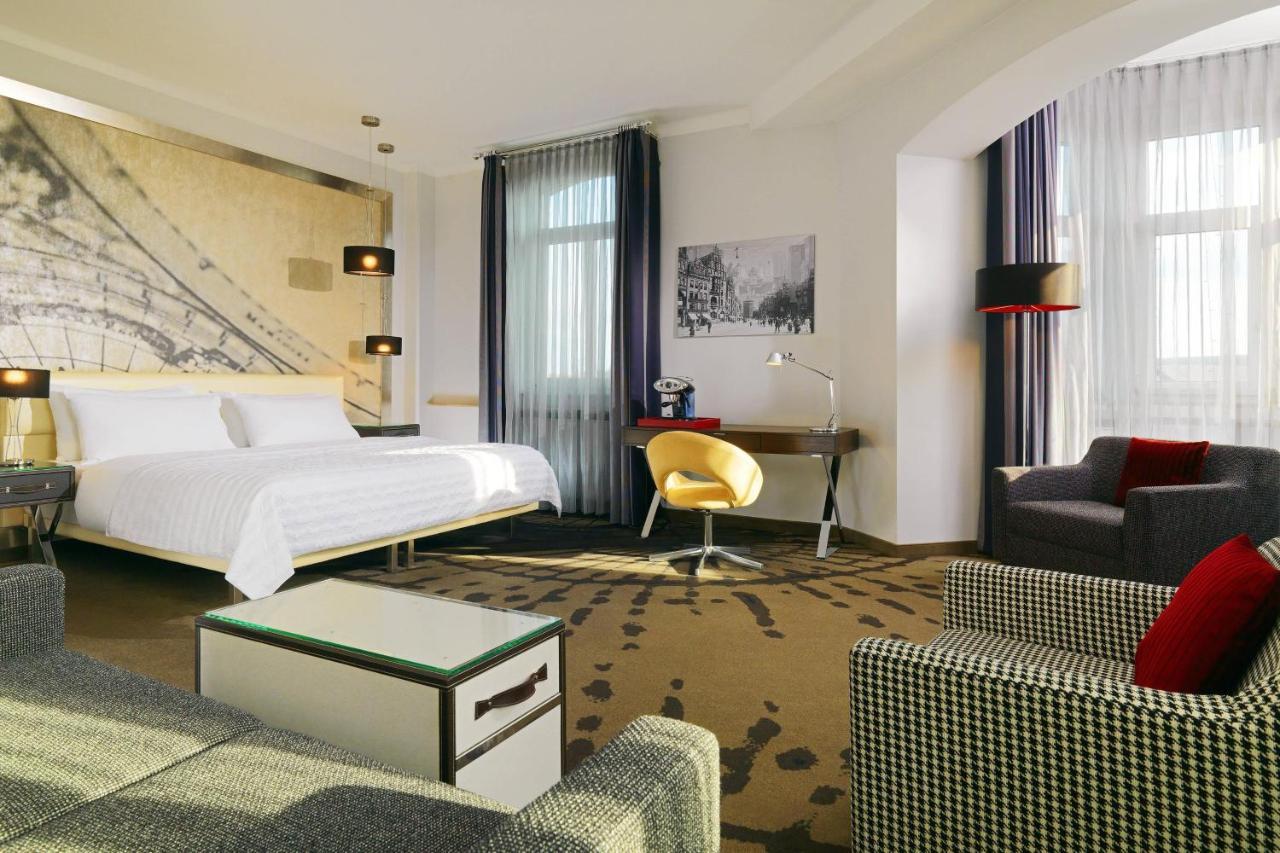 Отель Le Meridien Grand 5*